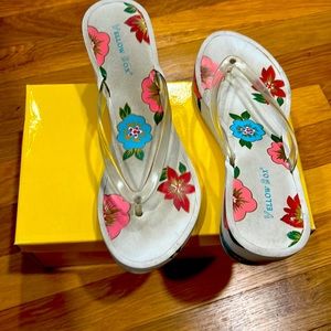 Yellow Box Maile-Python 8.5 wedge flip flops.